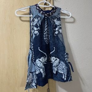 Women Medium Beautiful Lightweight Elephant Summer Blouse Over Tank Top Shirt